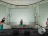 Ortie, 2022, concert-performance au Palais de Tokyo, Paris, France. Voix, direction artistique : Violaine Lochu. Guitare électrique : Julien Desprez. Batterie : Francesco Pastacaldi. Production Palais de Tokyo, Paris et La Dynamo/ Banlieues Bleues, Pantin, France