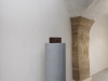 HLM (Bagnolet), 2011, 9,6 x 21,3 x 4,6 cm, céramique, vernis, pièce unique, vue d'exposition le rêve de surplomber, galerie Dohyang Lee, photo © Aurélien Mole.