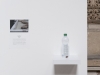 Borrowed Wish, 2019, installation, pièce de monnaie, eau de la fontaine de Trevi, bouteille en plastique, 17,8 x 5 x 5 cm (bouteille),  21 x 29,7 cm (papier), pièce unique
